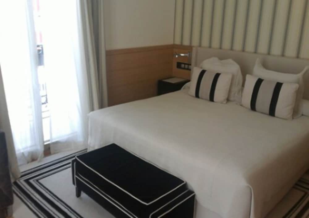 ROOM, QUEEN BED, BEACH VIEW, TERRACE