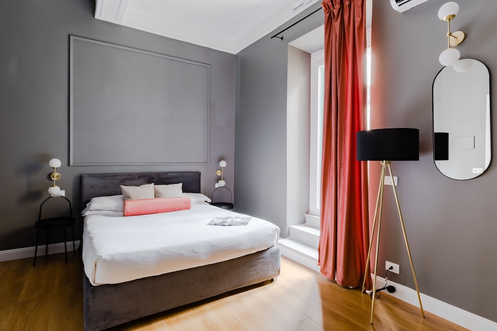 Suites by Chloe 17/51