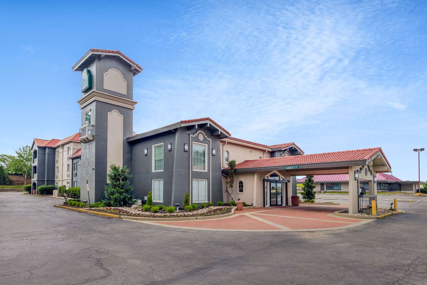 La Quinta Inn Kansas City Lenexa 44/50
