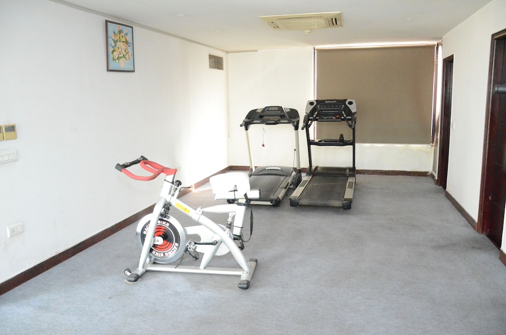 Airport Hotel Grand Delhi 29/52