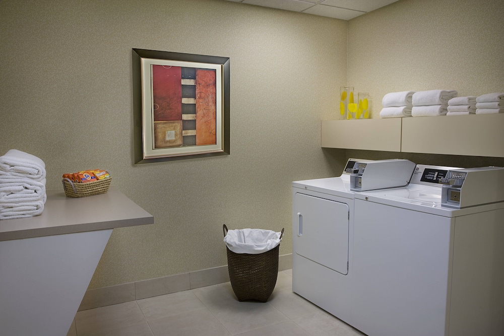 Courtyard By Marriott Toronto Brampton 11/43