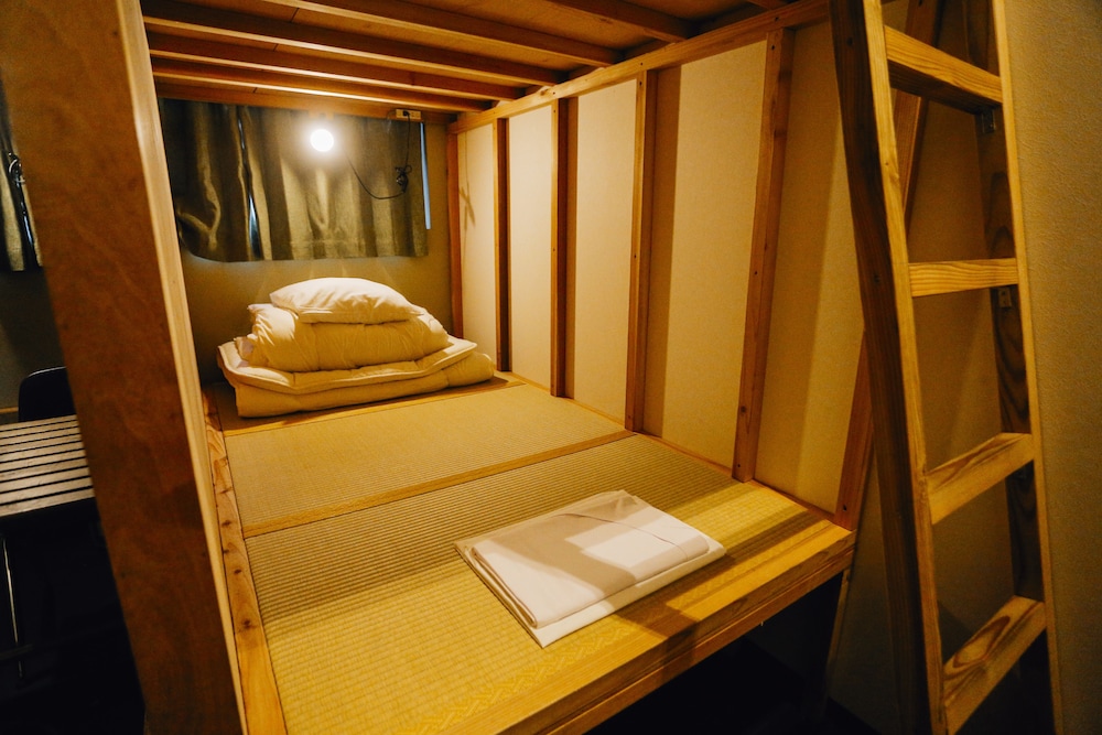 Aien Coffee And Hostel 15/34