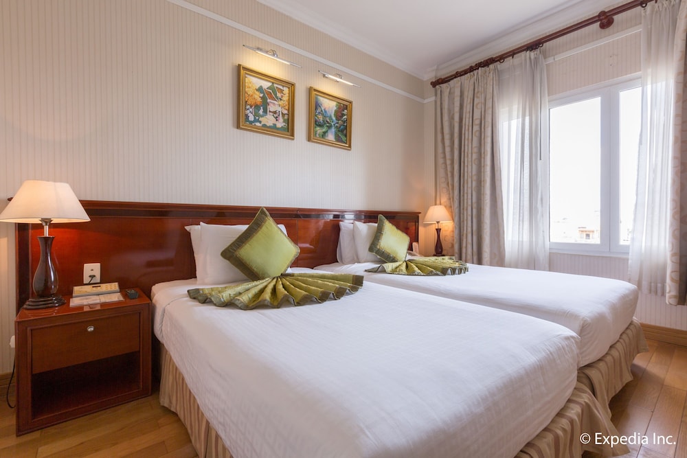 First Hotel 14/71
