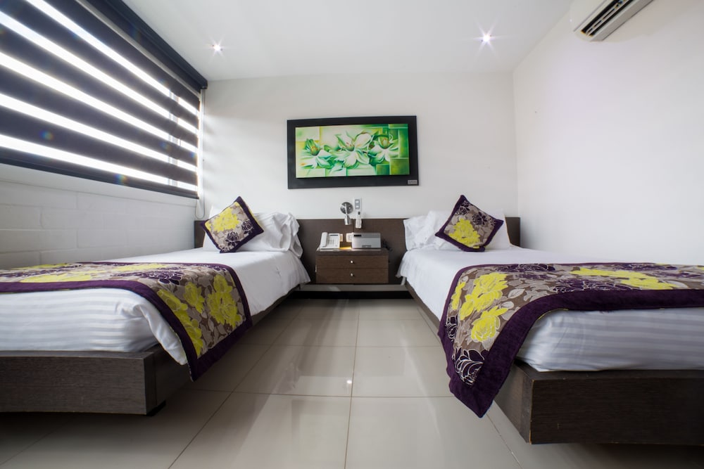 HOTEL GOLDEN PALERMO 9/50