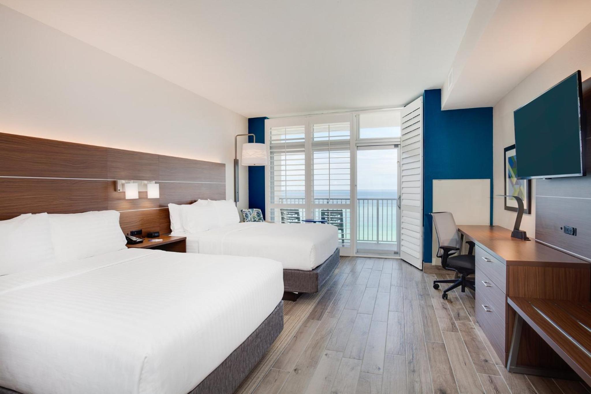 Standard, Queen Bed, Ocean Front, High Floor