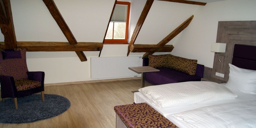 Sternen Hotel and Restaurant 18/50