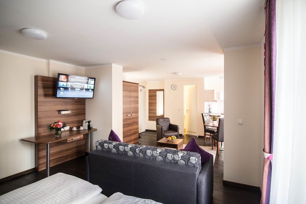 Batu Apart Hotel 16/50