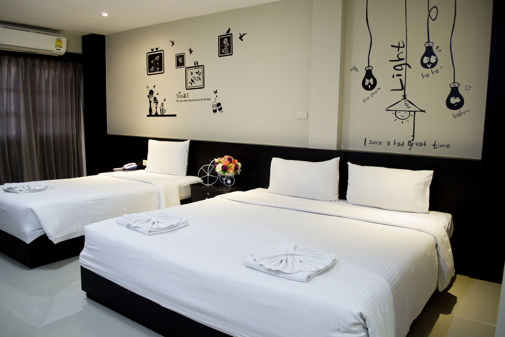 Room, Triple, 1 Double and 1 Single Bed, Side View