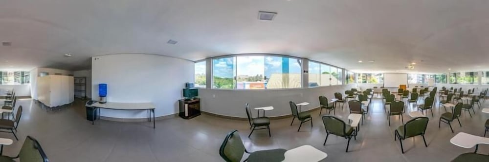 Hotel Vale das Artes 33/50