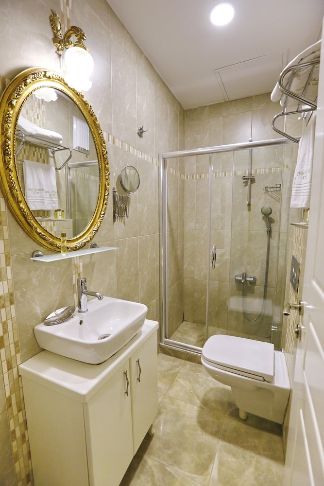 Diamond Royal Hotel 21/41