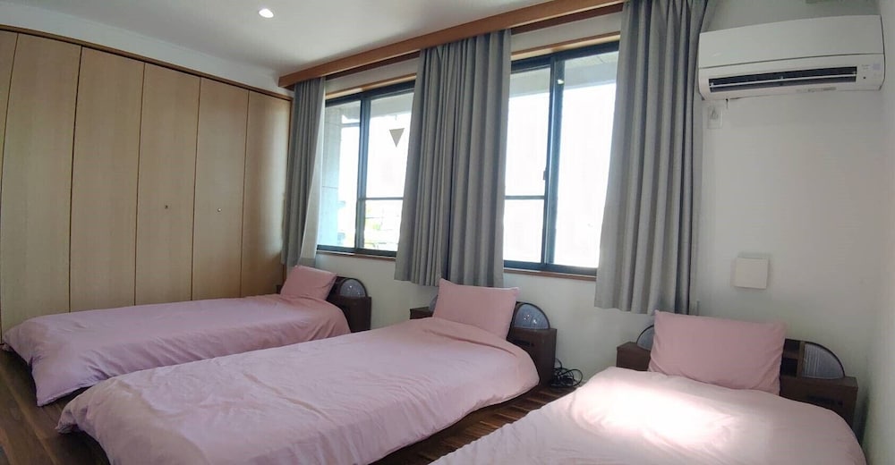 Guest House WA - Hostel 8/62