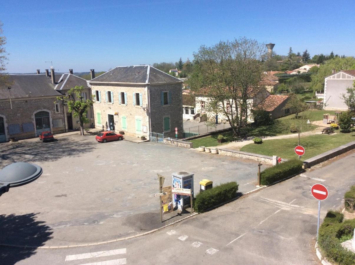 AUBERGE DE LA TOUR 22/26