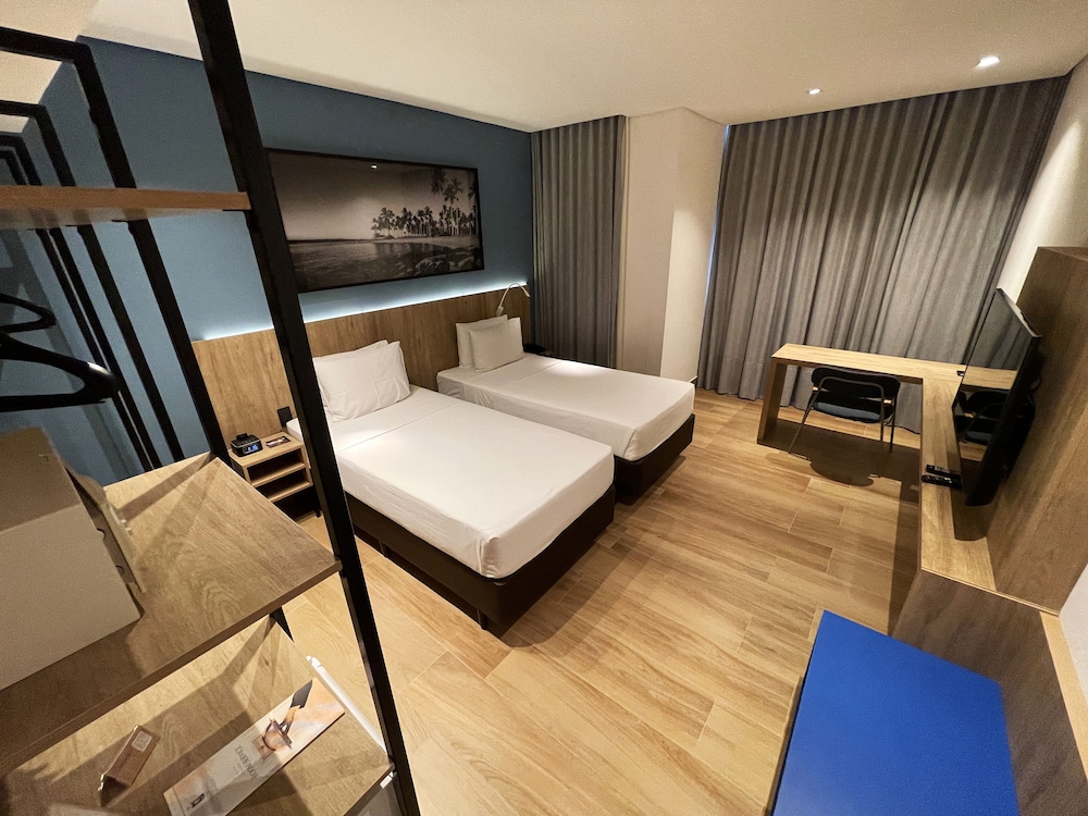 STANDARD, TWIN BEDS