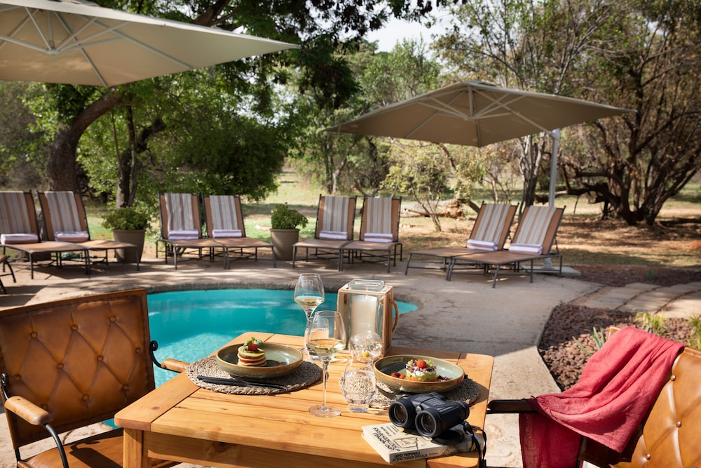 Kwafubesi Tented Safari Camp 30/45