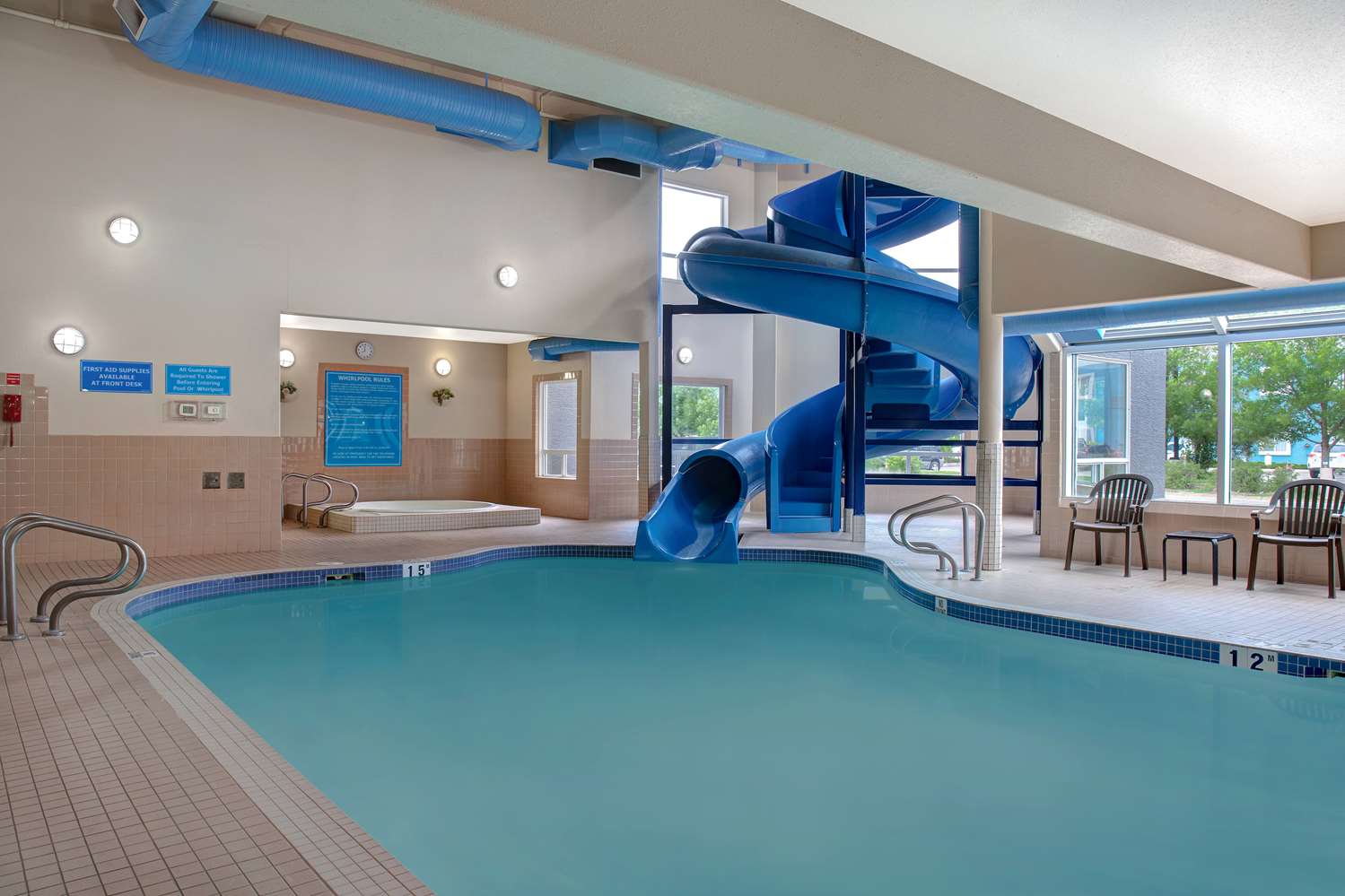 Days Inn By Wyndham Medicine Hat 20/38