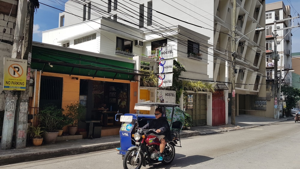 Crossroads Hostel Manila 40/46
