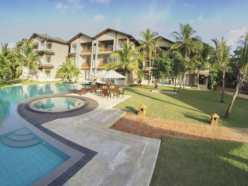 Amaranthe Bay Resort Spa 5/55