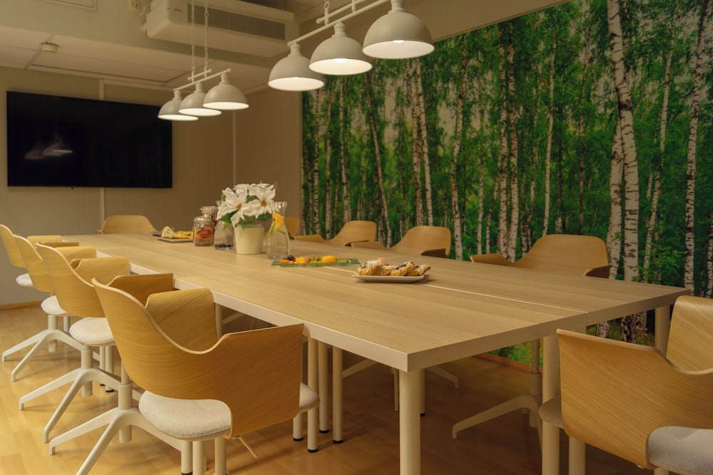 Hotel Haaga Central Park 35/48
