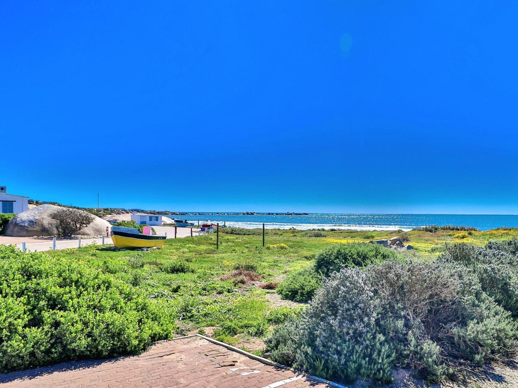 Flamink Beach View Cottage in Paternoster 42/50