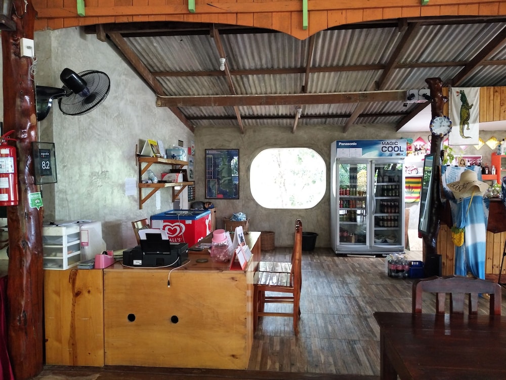 The Sunshine Resort 24/32