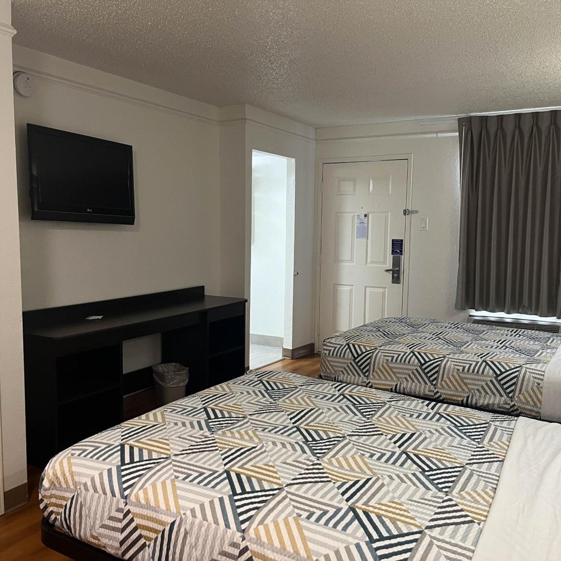 Studio6 Studio6 Suites Euless, TX – DFW West 35/48