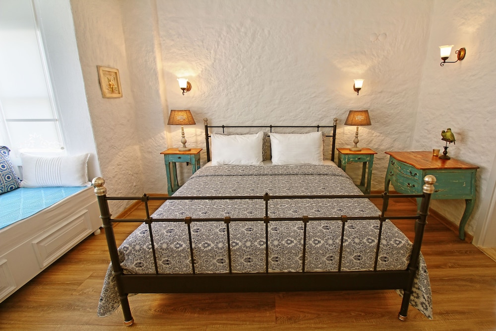 Kupina Butik Otel 15/84
