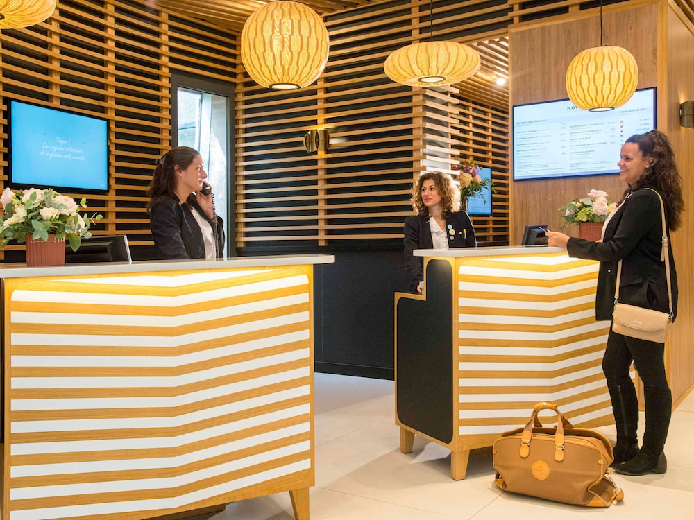 lobby