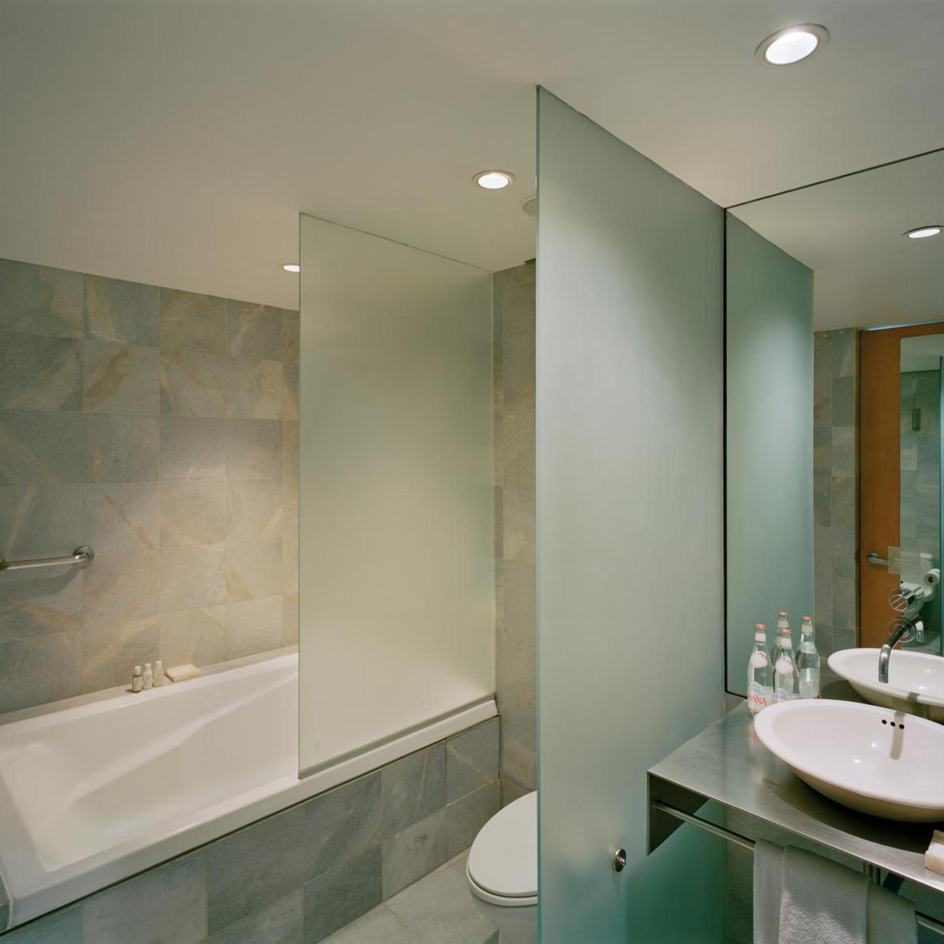 جناح جونيور، Habita, Mexico City, a Member of Design Hotels 5/8