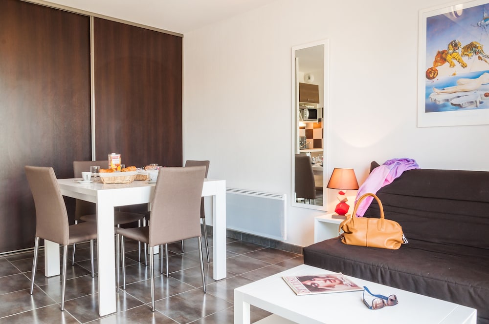 Residence Vacanceole Les Demeures Torrellanes 48/64