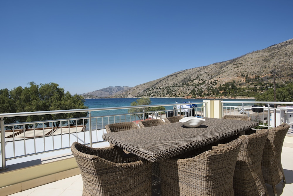 Almiriki Chios Rooms & Apartments 52/66