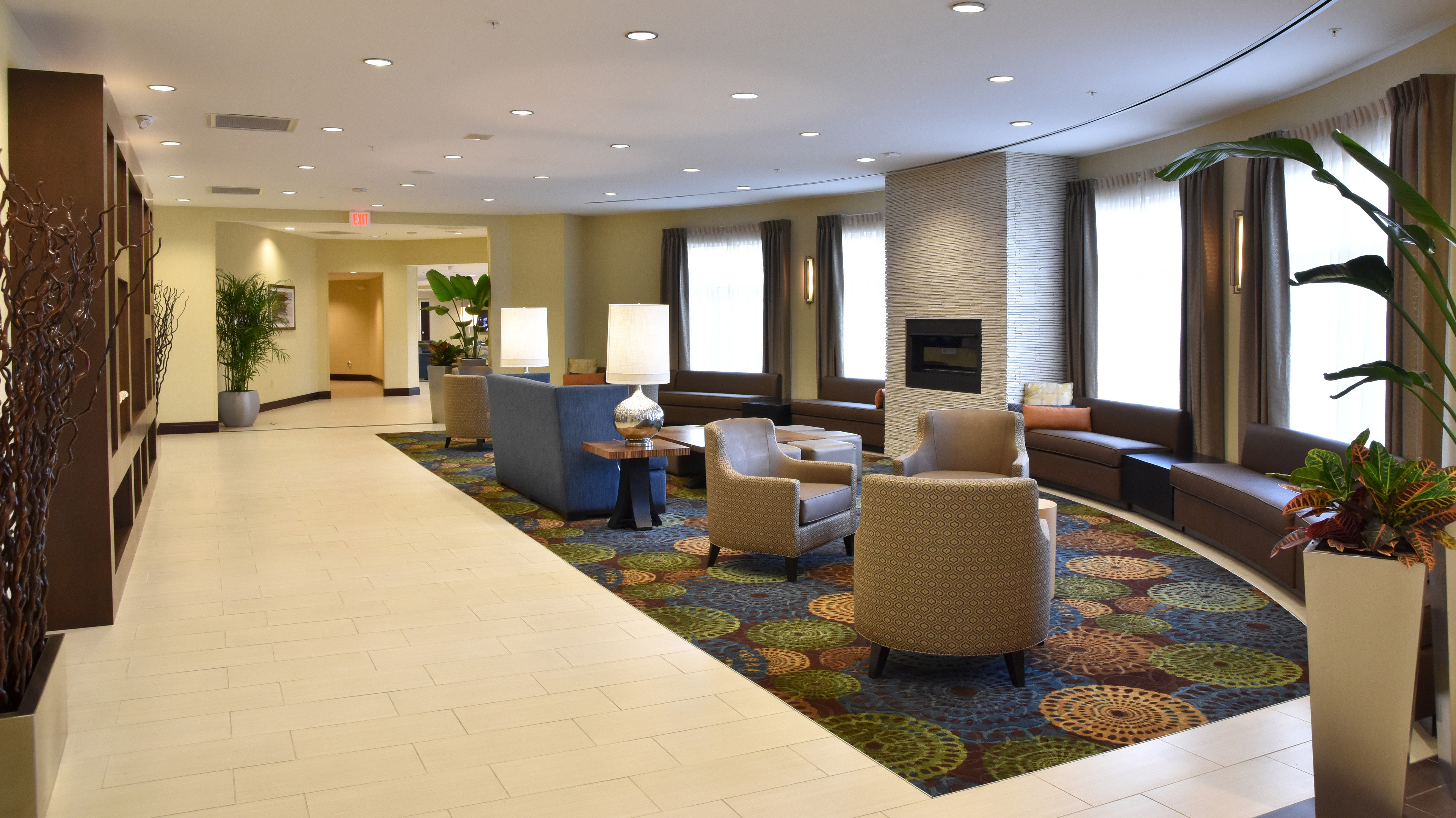 Holiday Inn Canton (Belden Village) 47/72