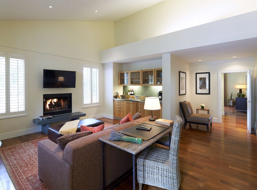 Carmel Valley Ranch 58/76