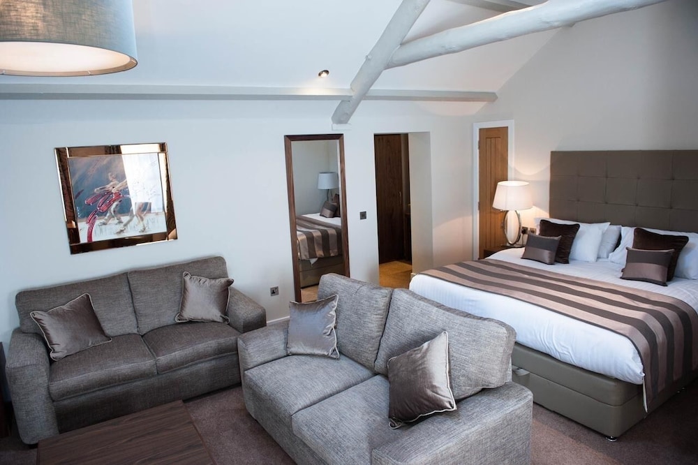 Smiths At Gretna Green Hotel 11/38