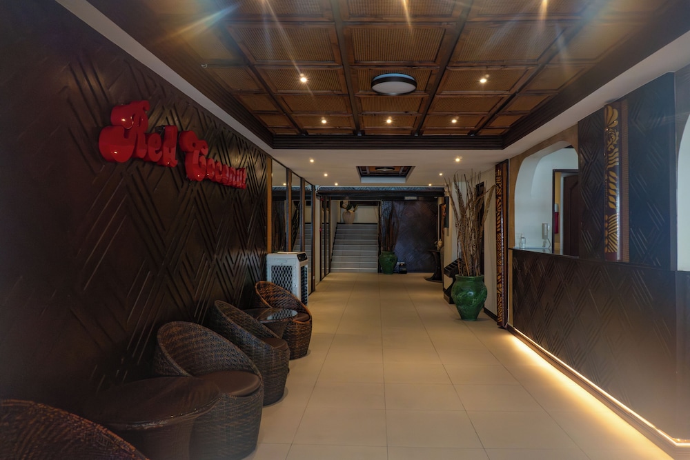 Red Coconut Beach Hotel 40/49