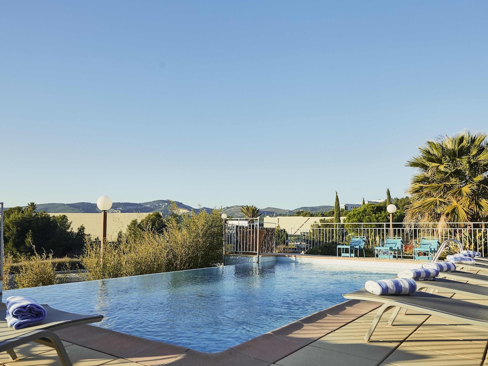 Ibis La Ciotat 65/74