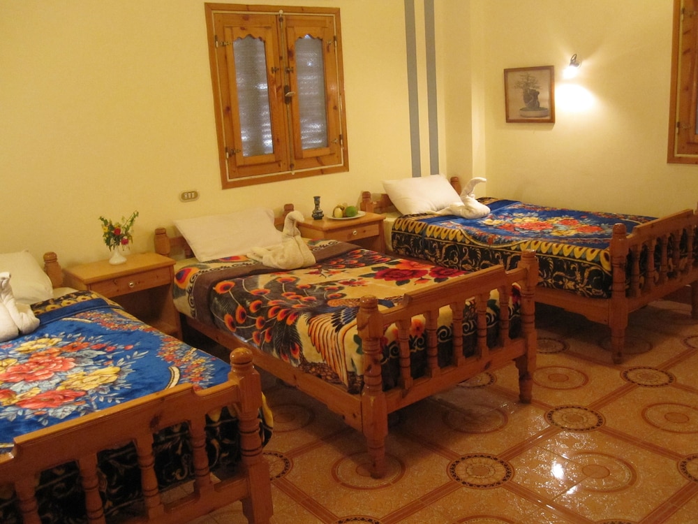 Amon Hotel 28/50