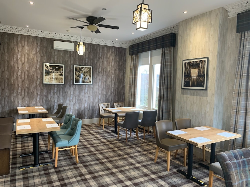 Carrbridge Hotel 24/32