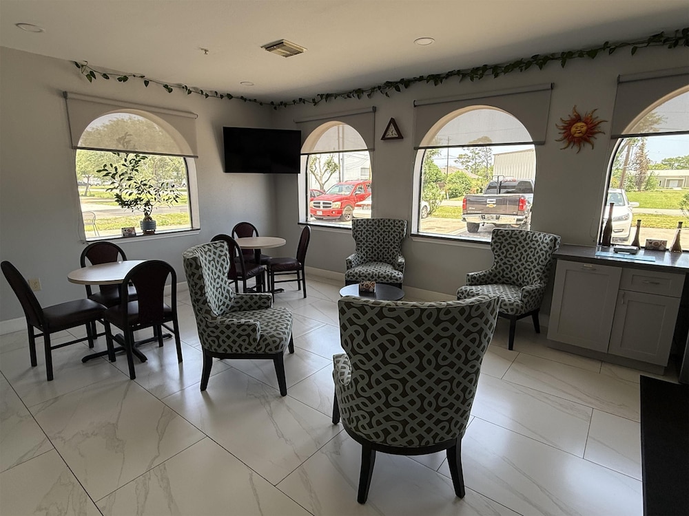Americas Best Value Inn La Porte 35/46