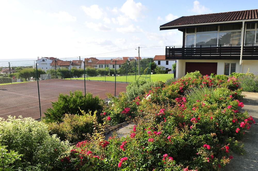 Azureva Anglet 9/59