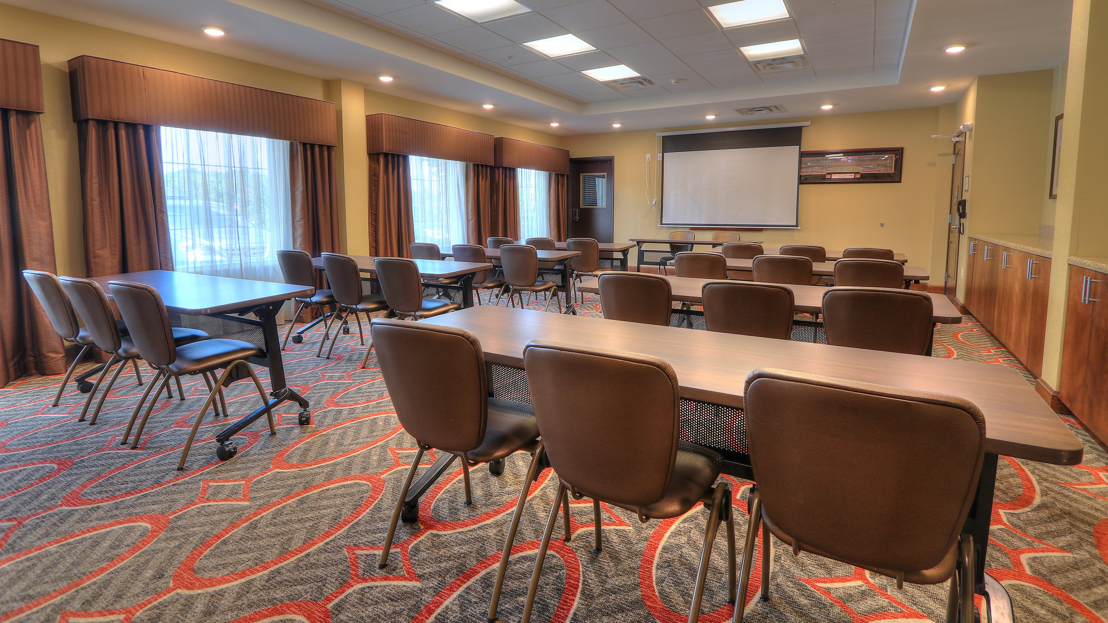 Staybridge Suites Knoxville-West 36/42