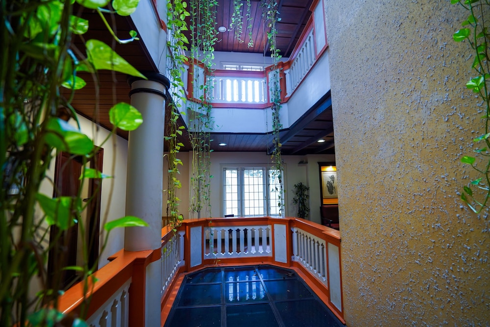 Hotel Arches 4/30