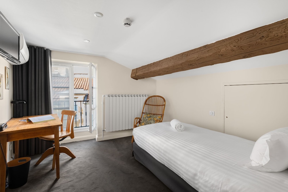 BASIC, SINGLE, SINGLE BED