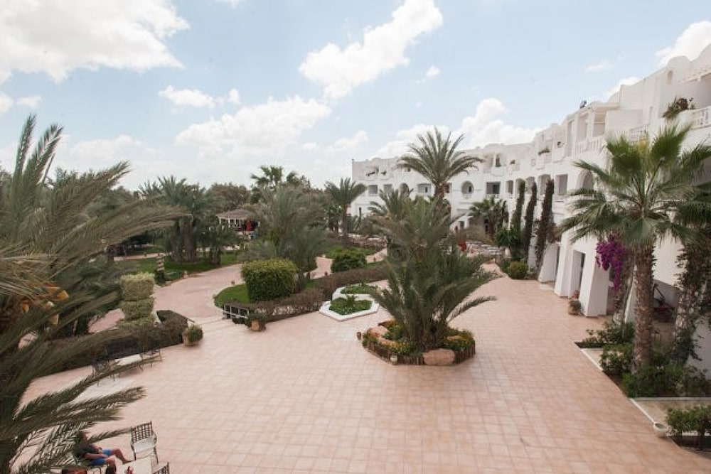 Djerba Resort 6/50