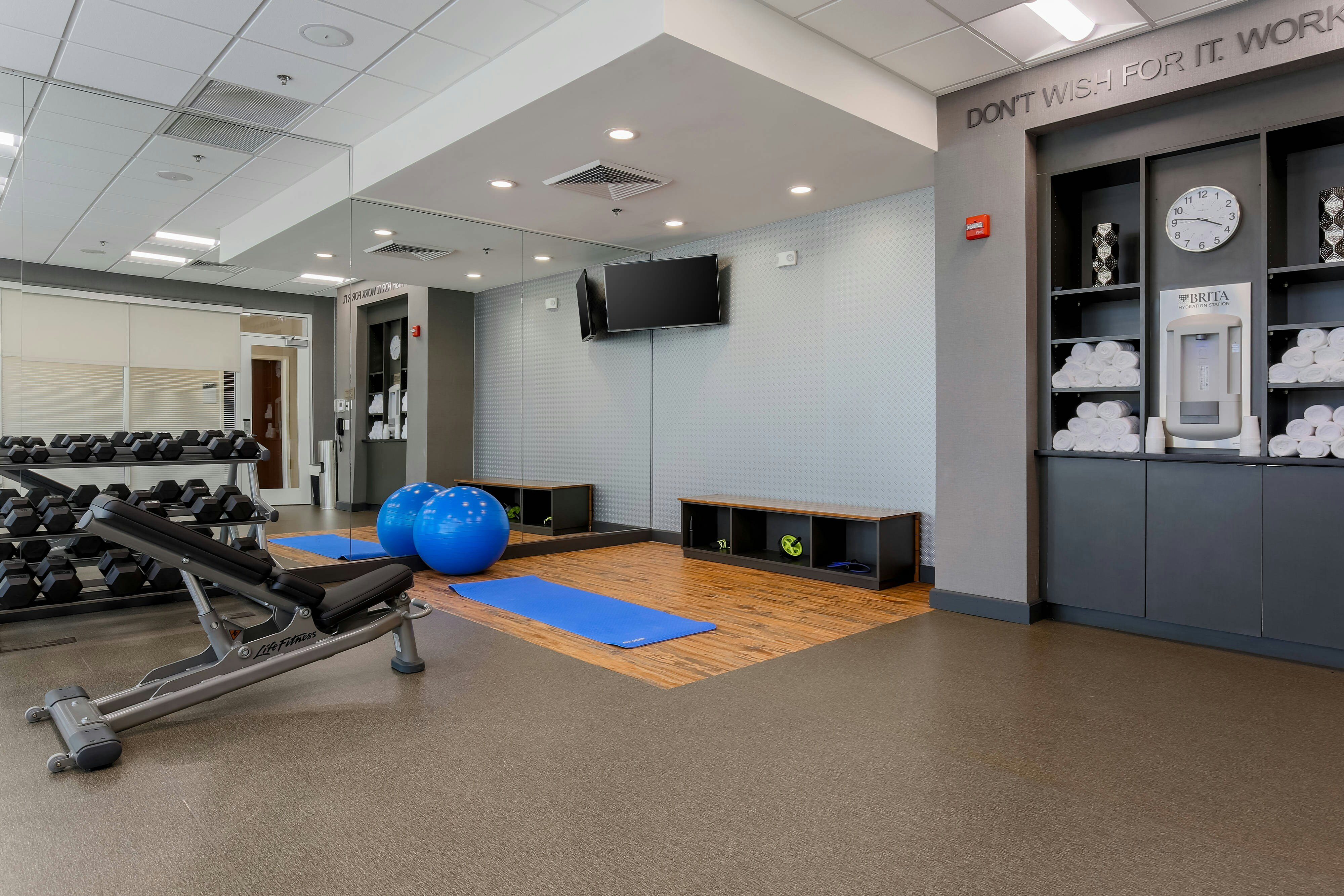 FAIRFIELD INN & SUITES ALEXANDRIA 6/15