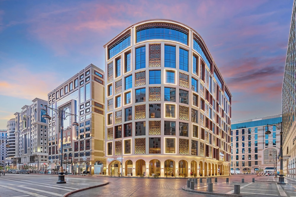 Makarem Burj Al Madinah 4/50
