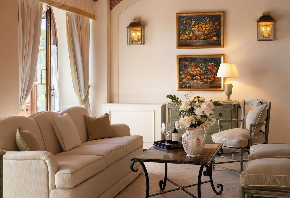 Dievole Wine Resort 40/76