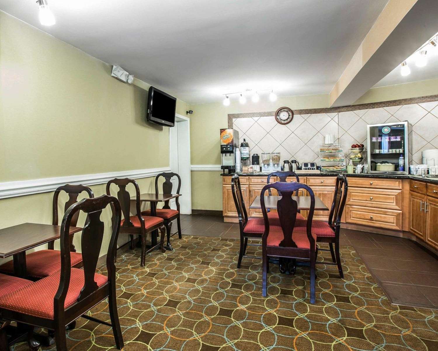 Quality Inn Greenwood Hwy 25 43/49