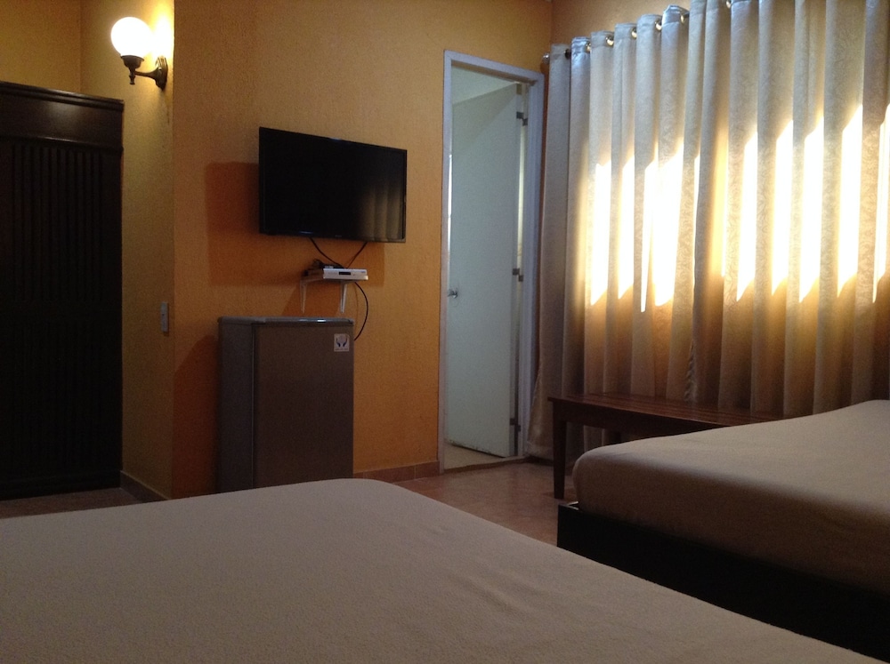 Miami Inn 6/36