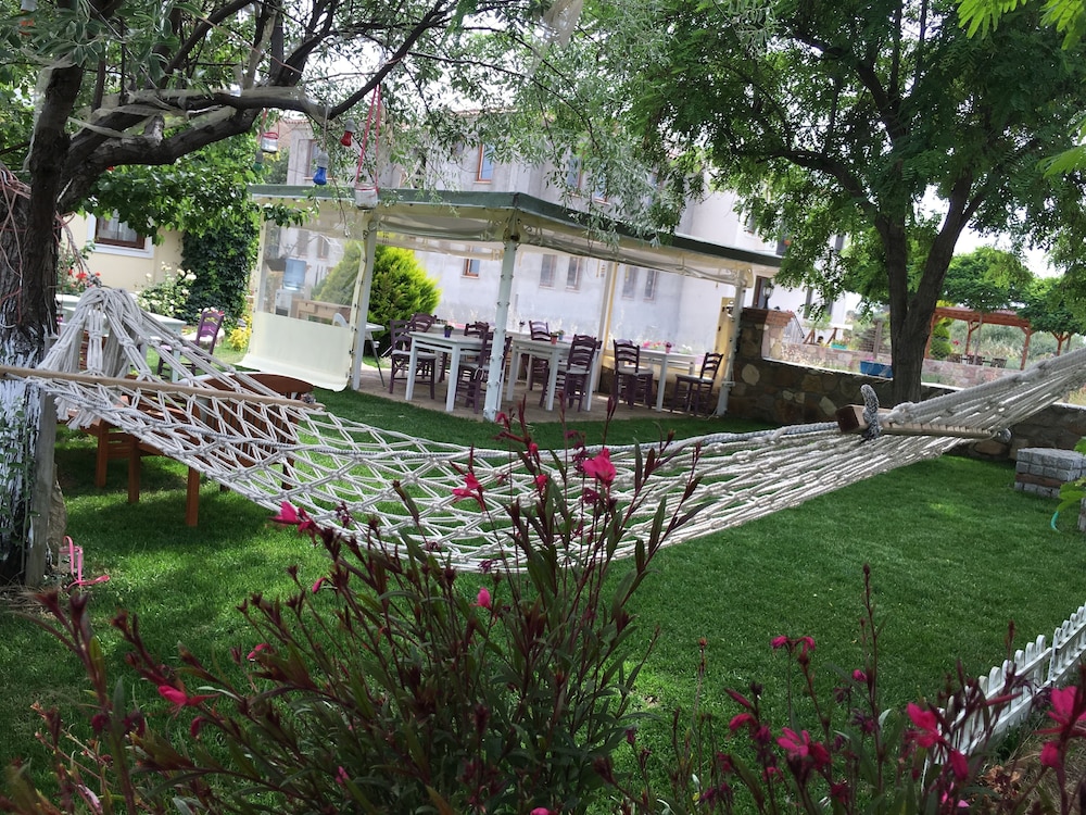 Bozcaada Kirli Otel 23/27