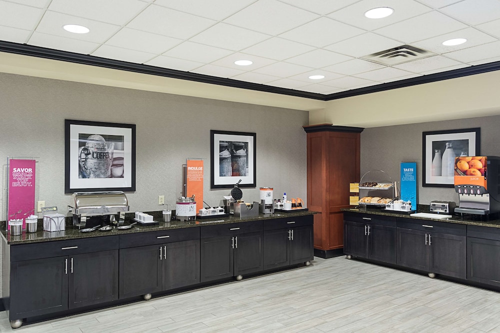 Hampton Inn & Suites Indianapolis Brownsburg 8/47